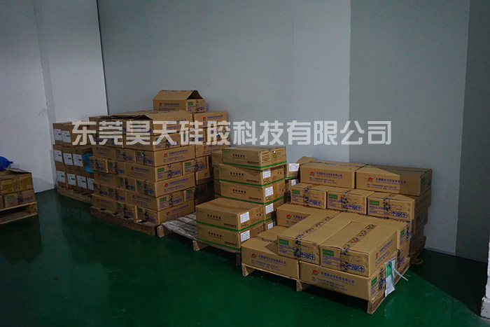 硅膠制品原料_硅膠套