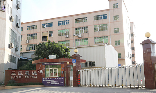 <b>堅(jiān)持綠色節(jié)能的發(fā)展底色,三巨電機(jī)引領(lǐng)散熱風(fēng)扇低碳化發(fā)展</b>